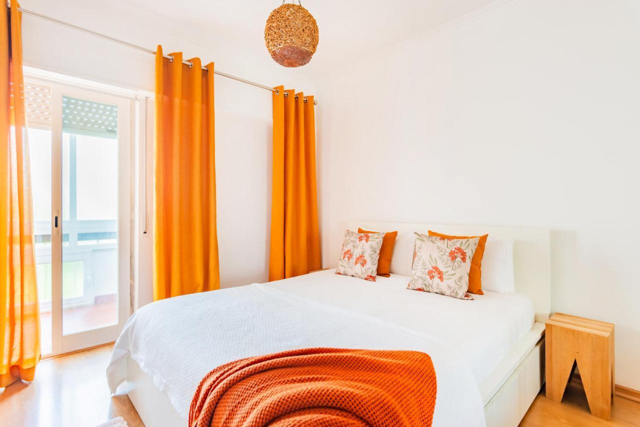 Santo Amaro Beach Family Stays Oeiras Ngoại thất bức ảnh